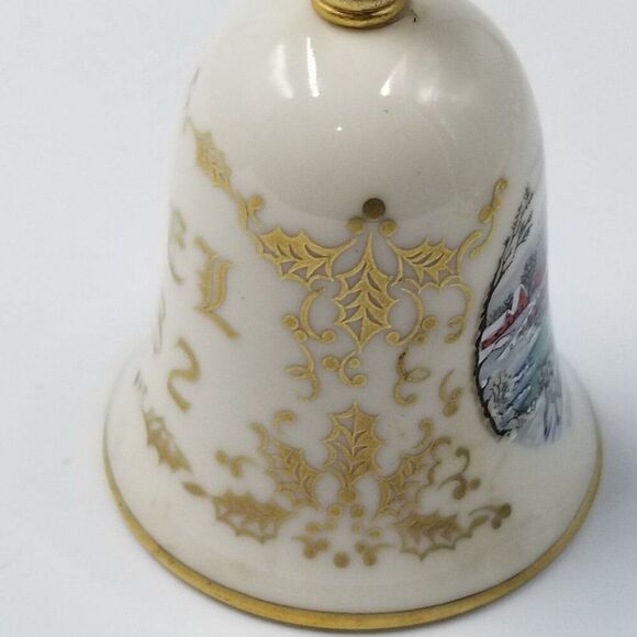 Currier Ives 1982 Porcelain Bell Norman Rockwell White 22 KT Gold Xmas Vintage - Picture 6 of 8